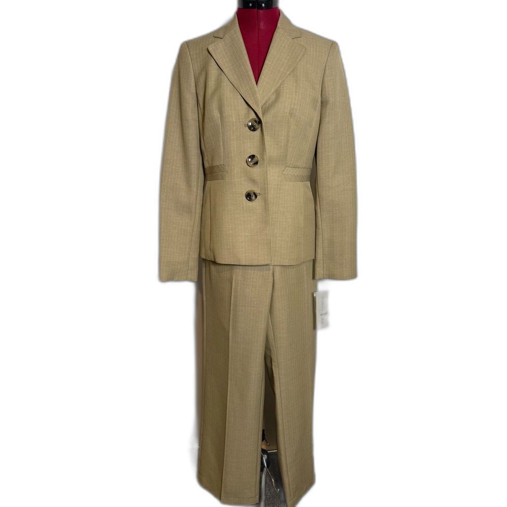 NWT Evan Picone Pantsuit Women's Size 4 Taupe 2-Piece Set Blazer & Pants